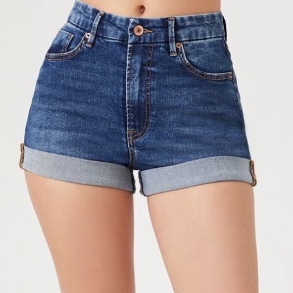 curvy denim shorts - Picture 2 of 4